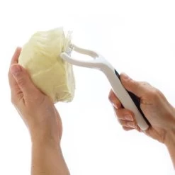 Zyliss Smooth Glide Wide Peeler -Kitchen Sale Shop 13654 SmoothGlideWidePeeler LS3