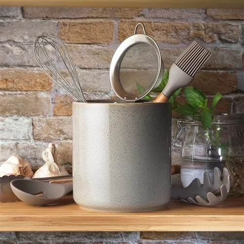 Ecology Provisions Acacia & Silicone Pastry Brush 4 Ecology Provisions Acacia & Silicone Pastry Brush - Image 2