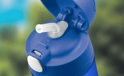 Thermos 355ml FUNtainer® Stainless Steel Vacuum Insulated Drink Bottle - Star Wars 4 Thermos 355ml FUNtainer® Stainless Steel Vacuum Insulated Drink Bottle - Star Wars - Image 2